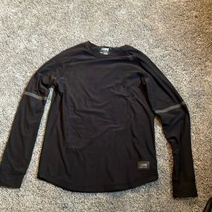 American Eagle long sleeve tshirt